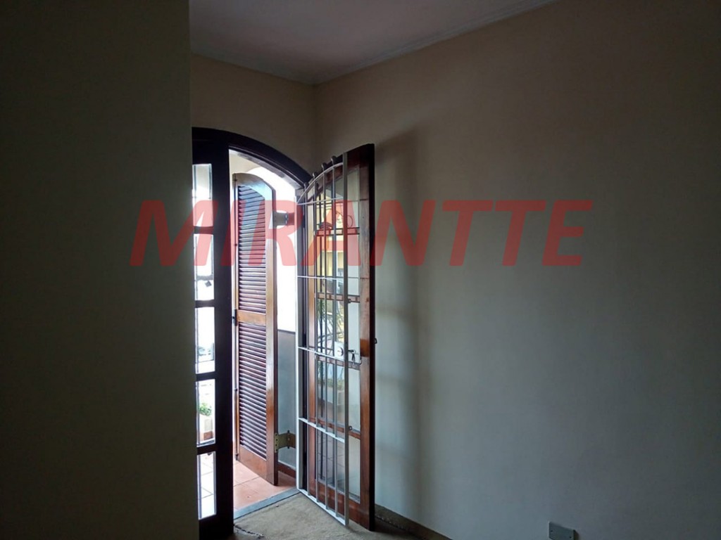 Sobrado de 150m² com 3 quartos em Vila Gustavo
