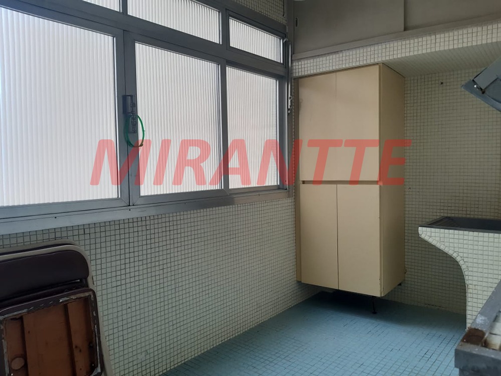 Apartamento de 90m² com 2 quartos em Santana