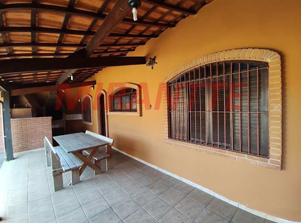 Casa terrea de 250m² com 5 quartos em Cibratel II