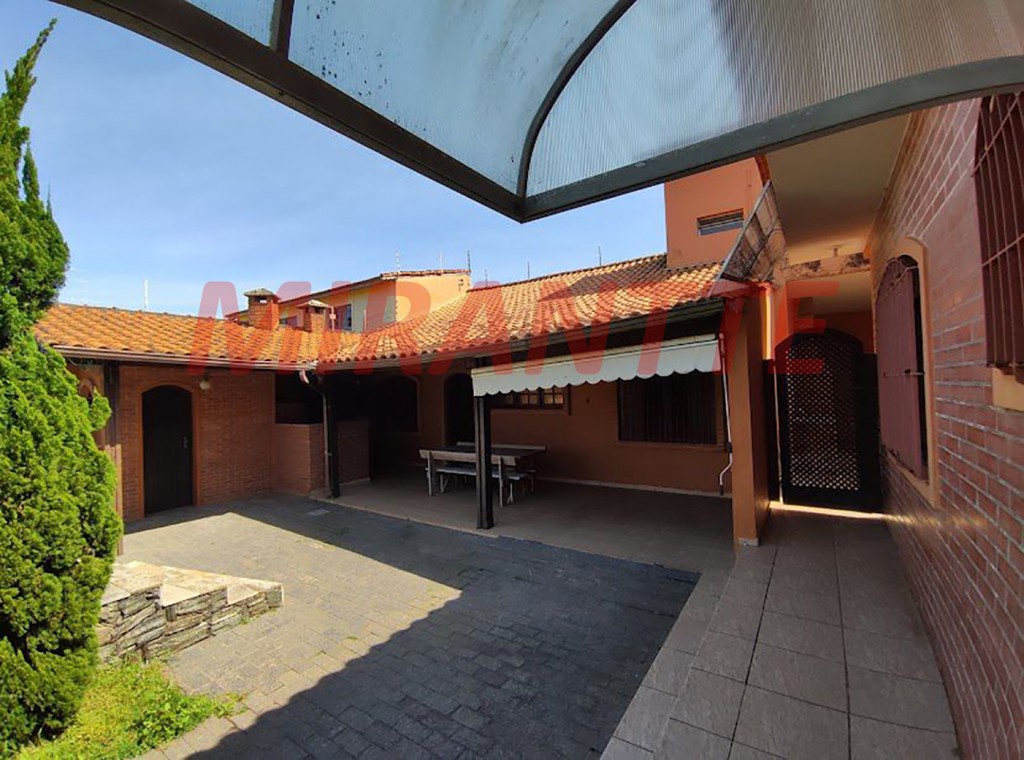 Casa terrea de 250m² com 5 quartos em Cibratel II