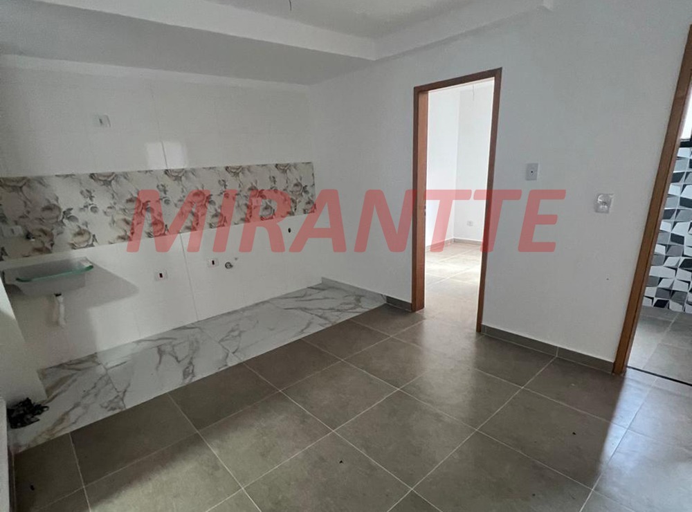 Apartamento com 2 quartos em Parque Peruche