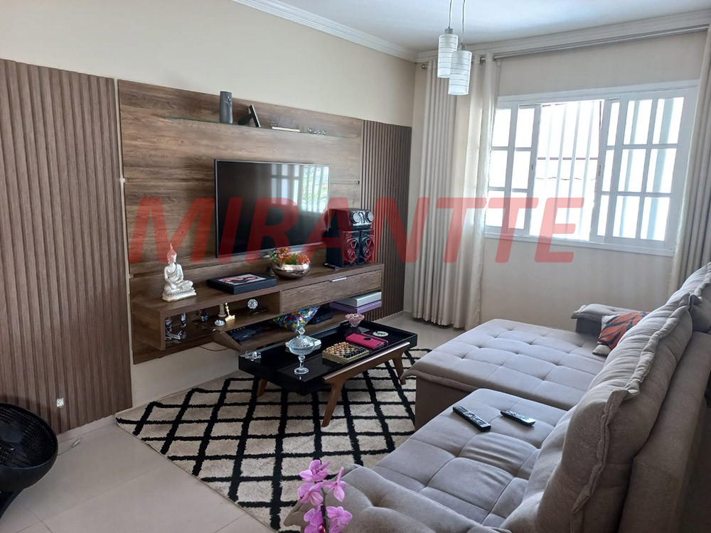 Casa terrea de 253m² com 3 quartos em Vila Gustavo