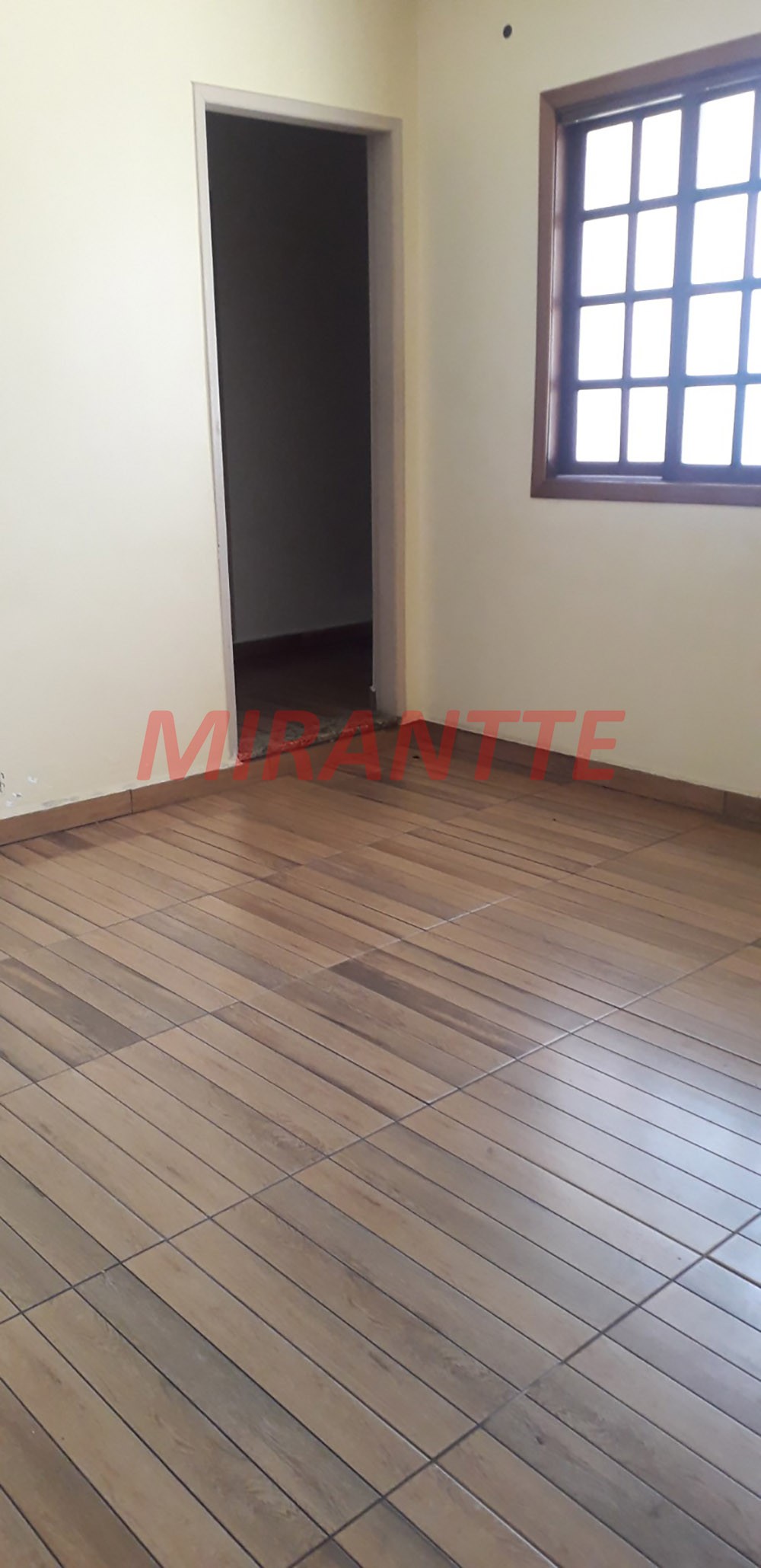 Casa terrea de 130m² com 4 quartos em Jardim Joamar