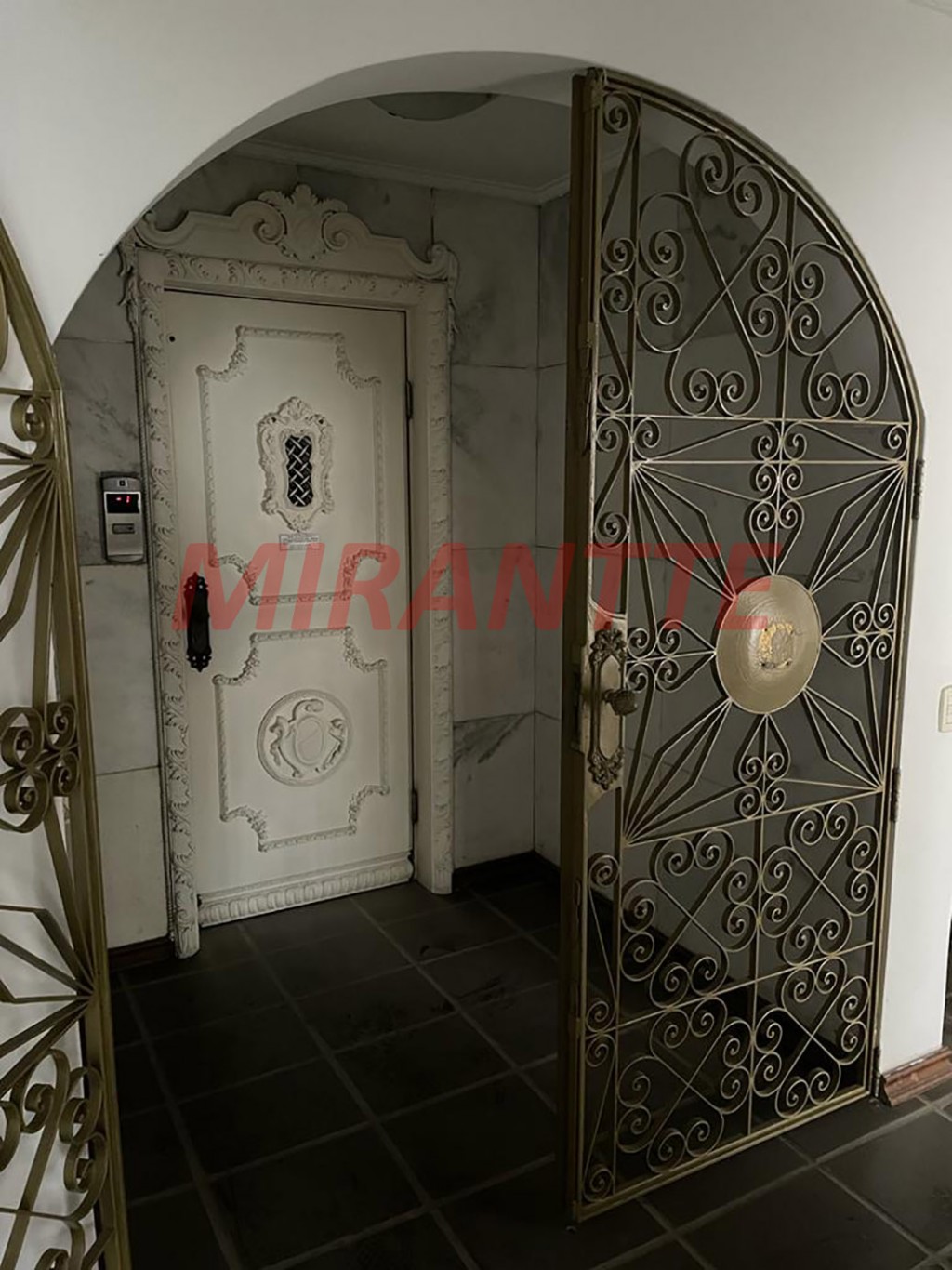 Apartamento de 333m² com 3 quartos em Paraíso