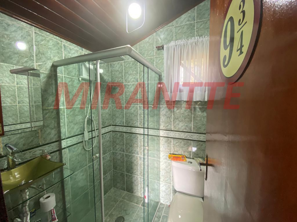 Sobrado de 353m² com 4 quartos em Serra Da Cantareira