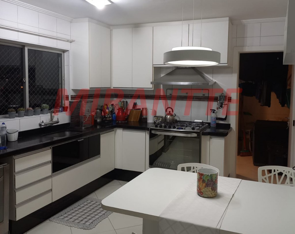 Apartamento de 300m² com 3 quartos em Tremembe