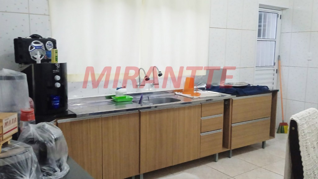 Sobrado de 259m² com 4 quartos em Parque Edu Chaves