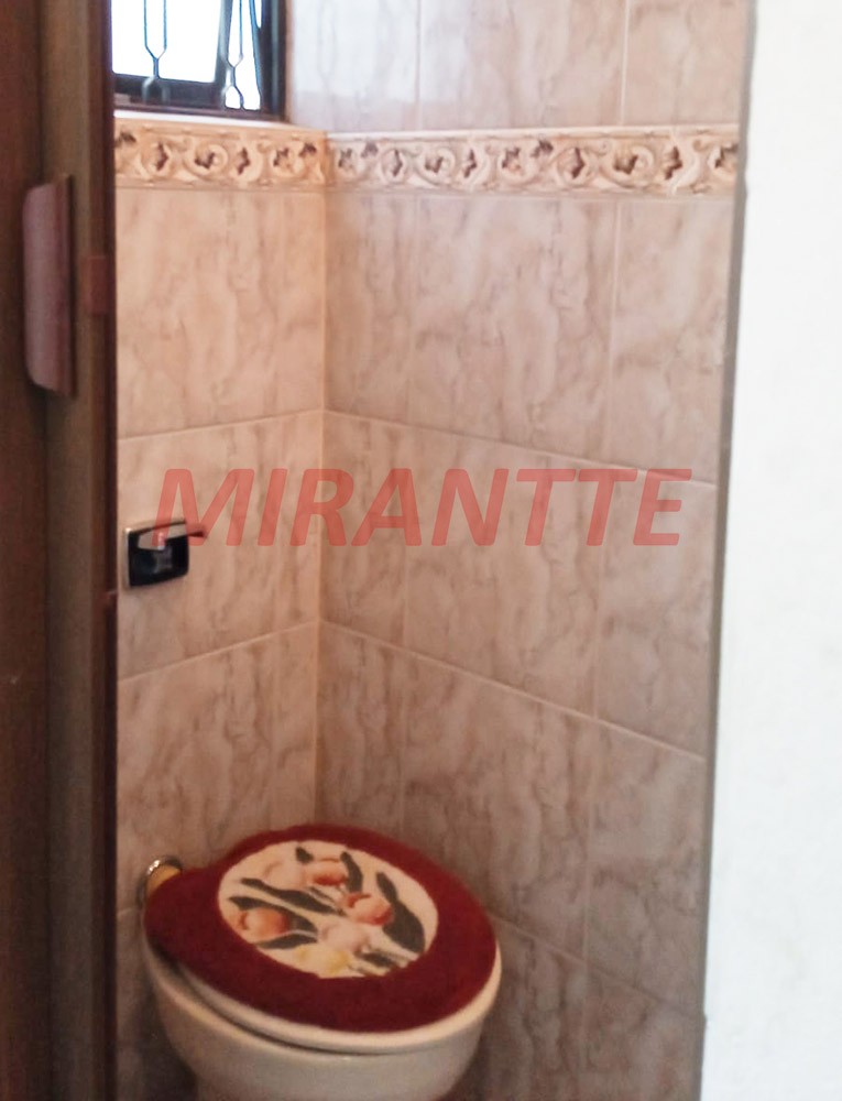 Sobrado de 259m² com 4 quartos em Parque Edu Chaves