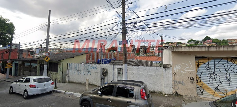 Sobrado de 250m² com 17 quartos em Cachoeirinha