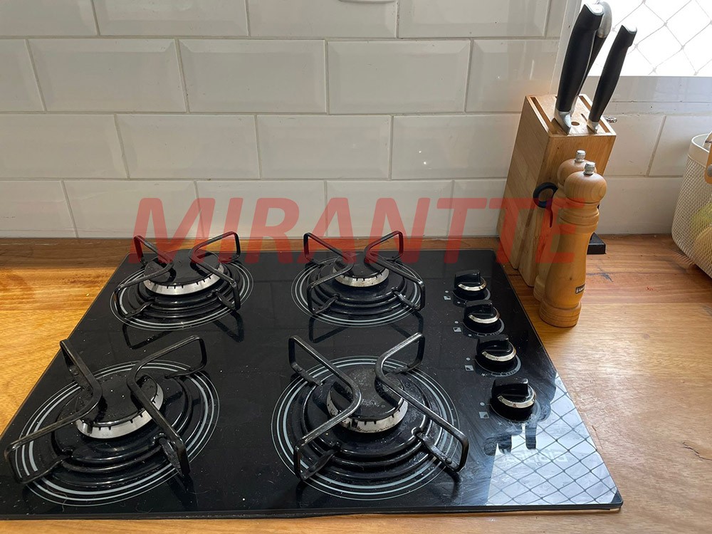 Apartamento de 40m² com 2 quartos em Vila Santos