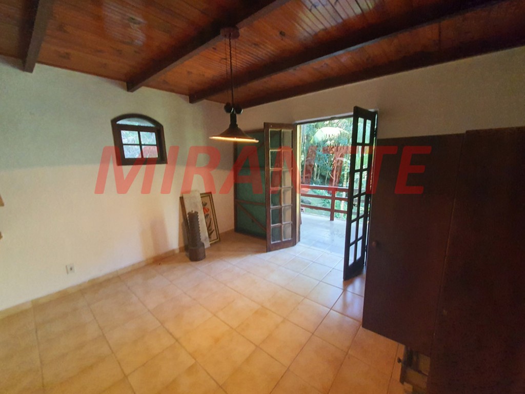 ChÁcara de 140m² com 3 quartos em Serra Da Cantareira
