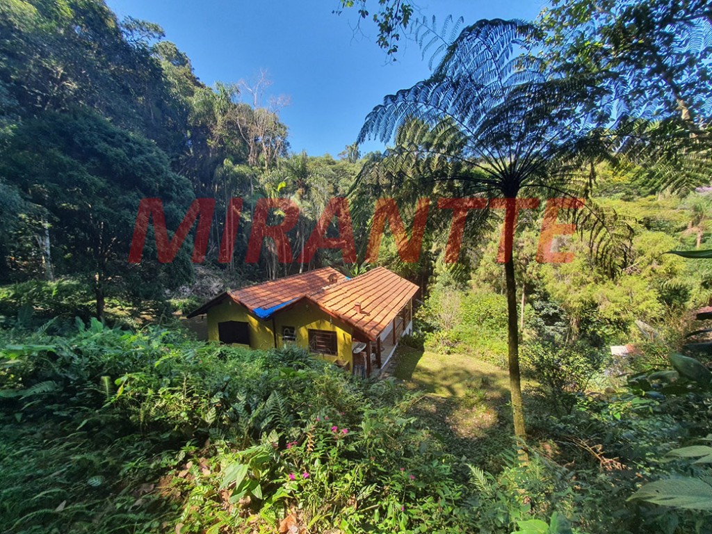 ChÁcara de 140m² com 3 quartos em Serra Da Cantareira