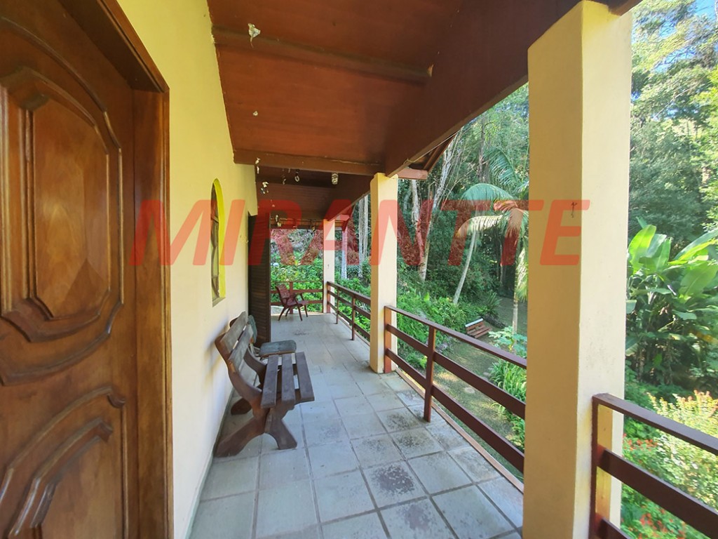 ChÁcara de 140m² com 3 quartos em Serra Da Cantareira