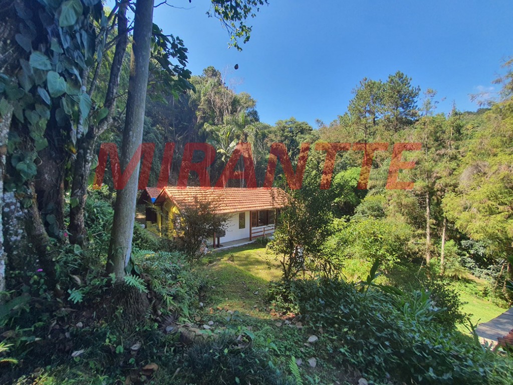 ChÁcara de 140m² com 3 quartos em Serra Da Cantareira