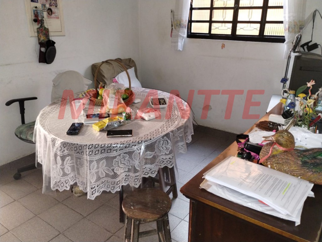 Sobrado de 144m² com 3 quartos em Parque Maria Helena