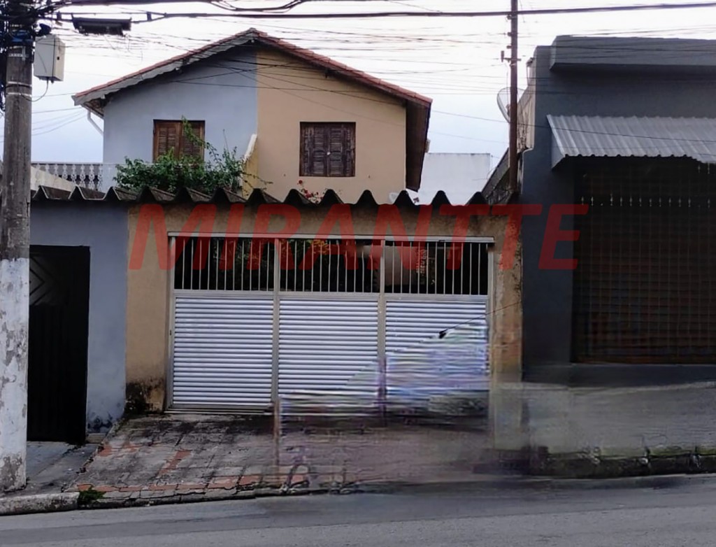 Sobrado de 144m² com 3 quartos em Parque Maria Helena