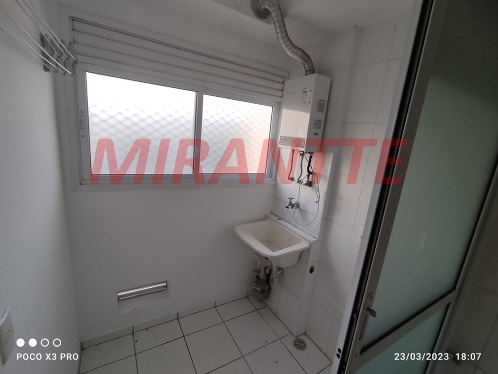 Apartamento de 48m² com 2 quartos em Vila Nova Cachoeirinha