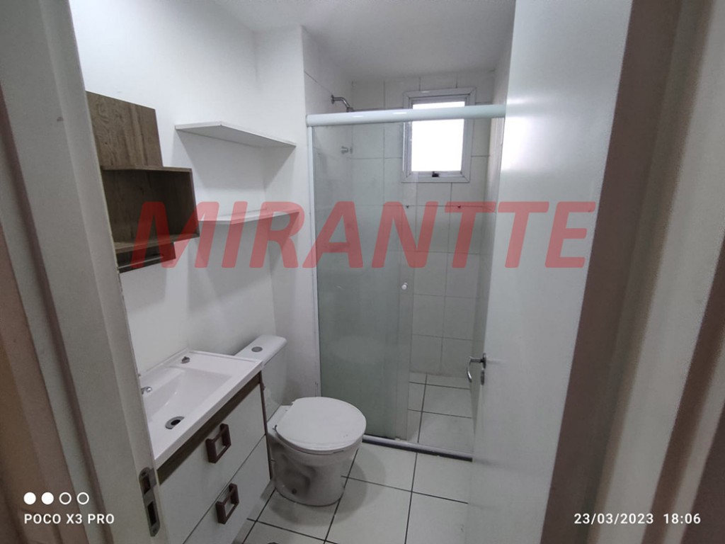 Apartamento de 48m² com 2 quartos em Vila Nova Cachoeirinha
