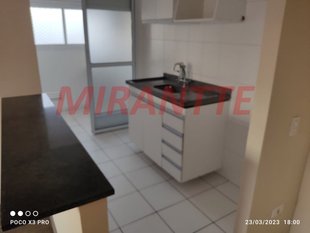 Apartamento de 48m² com 2 quartos em Vila Nova Cachoeirinha