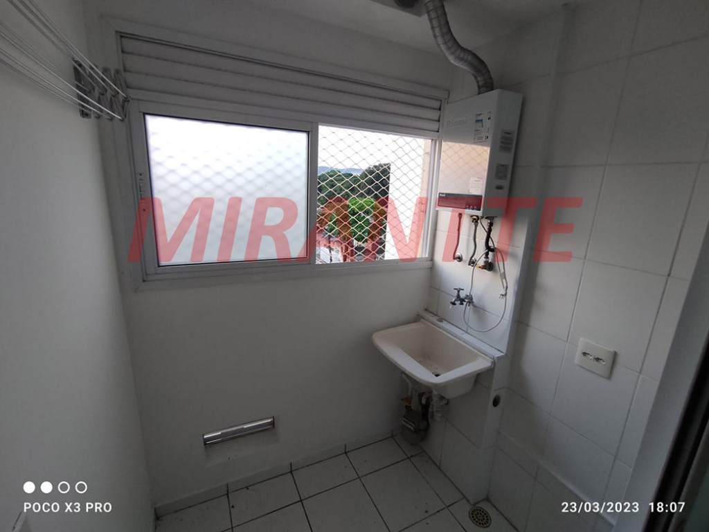 Apartamento de 48m² com 2 quartos em Vila Nova Cachoeirinha
