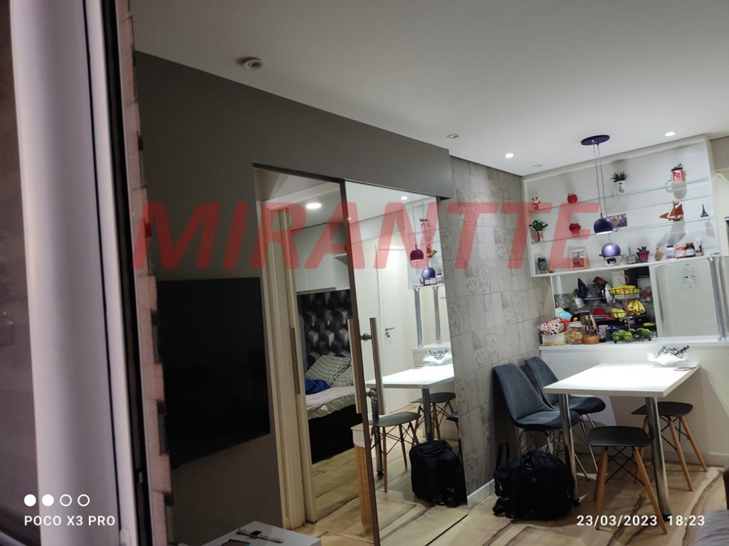 Apartamento de 48m² com 2 quartos em Vila Nova Cachoeirinha