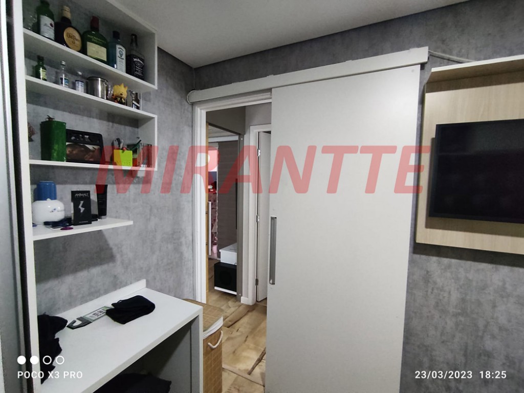 Apartamento de 48m² com 2 quartos em Vila Nova Cachoeirinha