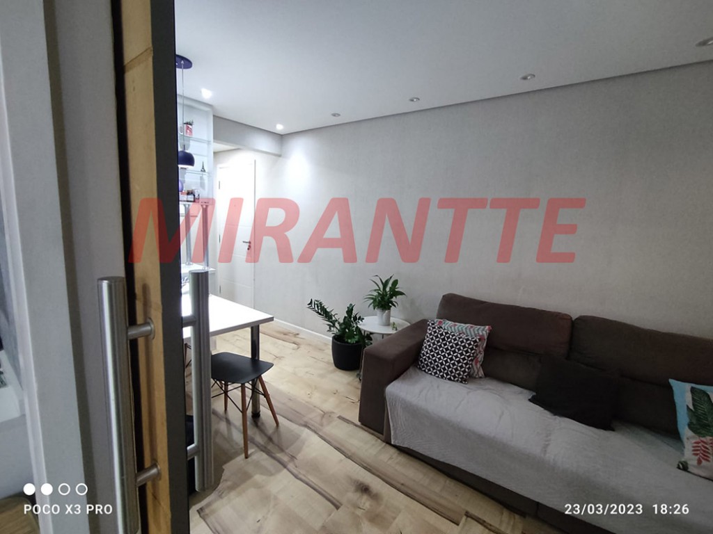 Apartamento de 48m² com 2 quartos em Vila Nova Cachoeirinha
