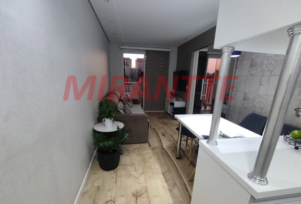 Apartamento de 48m² com 2 quartos em Vila Nova Cachoeirinha