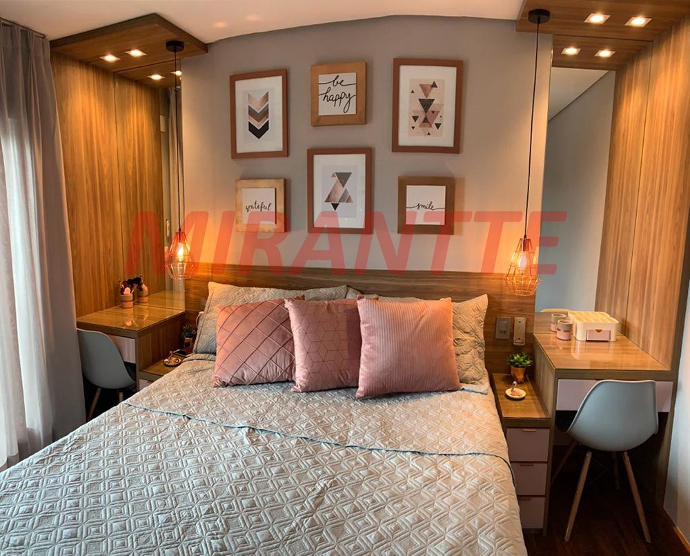 Apartamento de 325m² com 4 quartos em Água Fria