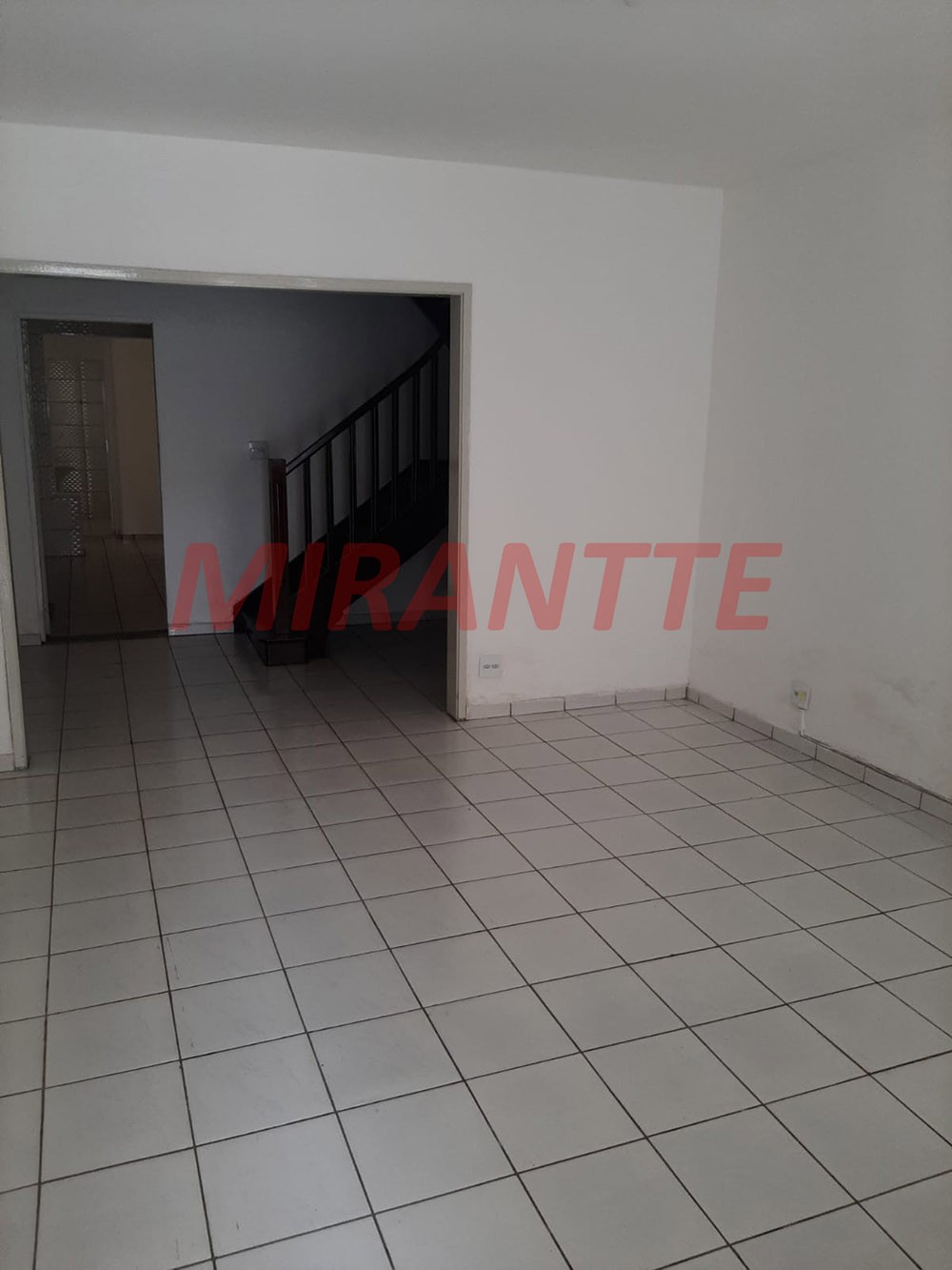 Sobrado de 200m² com 3 quartos em Santana