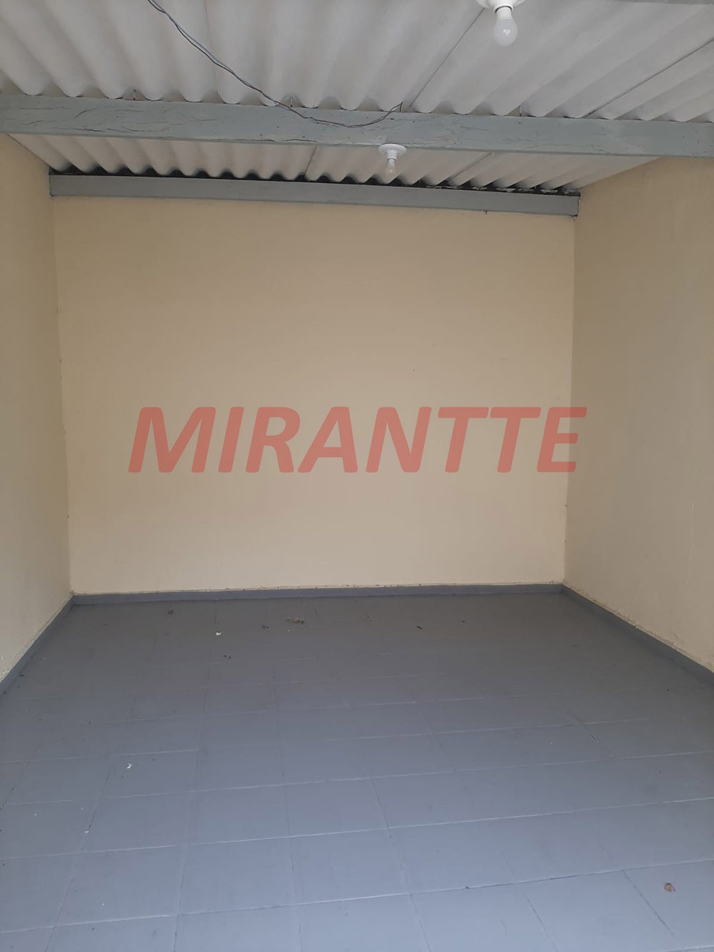 Sobrado de 200m² com 3 quartos em Santana