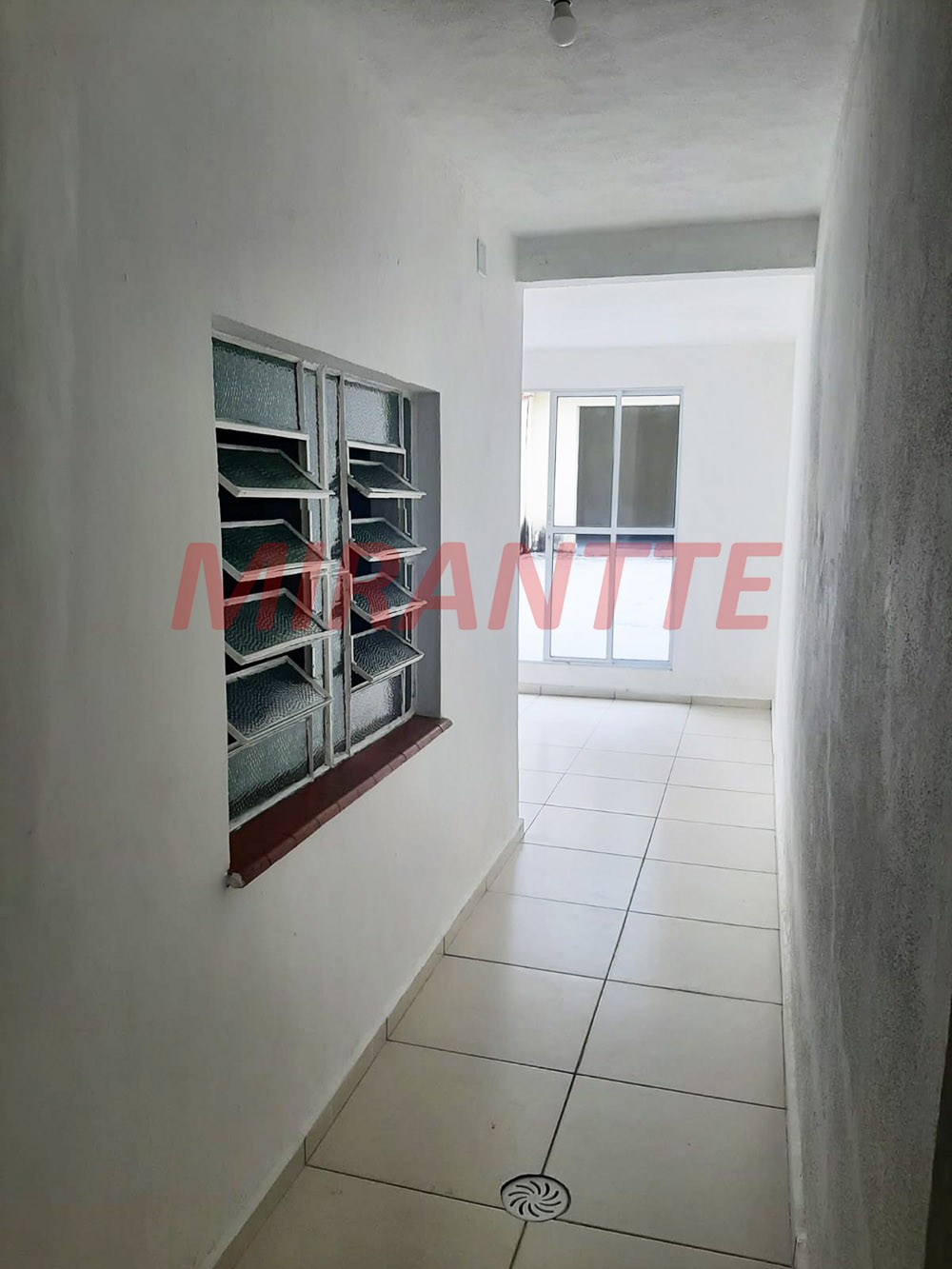 Sobrado de 200m² com 3 quartos em Santana