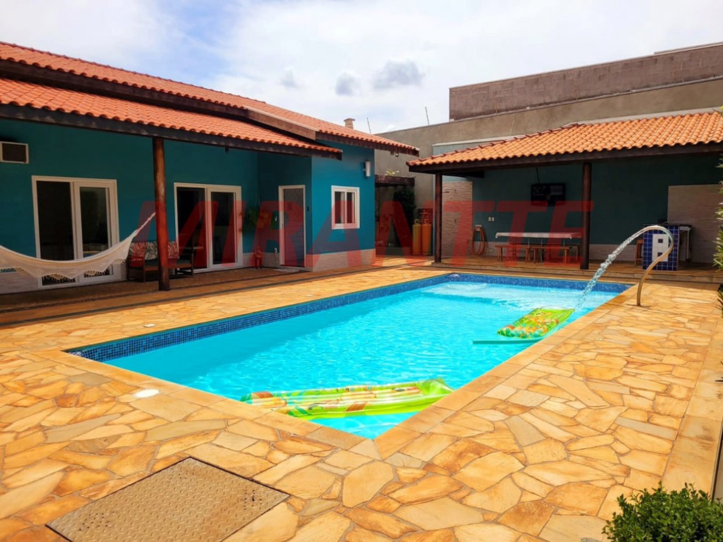 ChÁcara com 3 quartos em Jardim Planalto