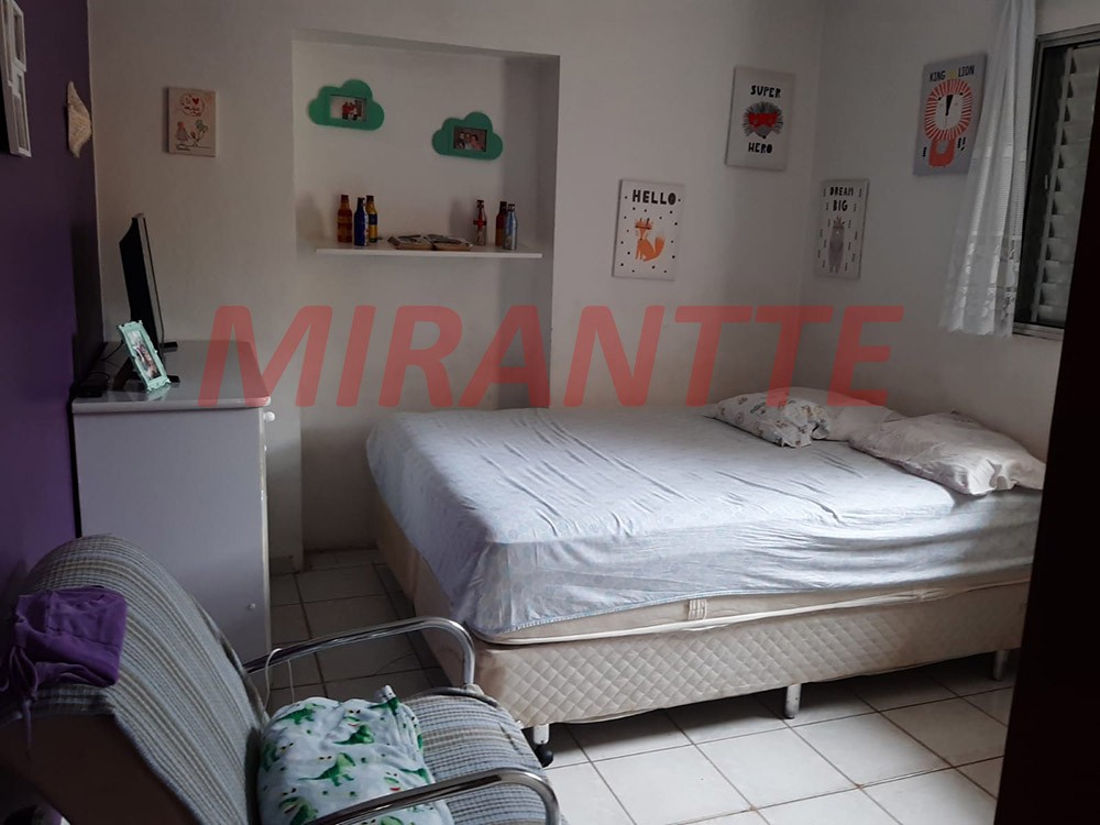 Sobrado de 120m² com 3 quartos em Vila Mazzei