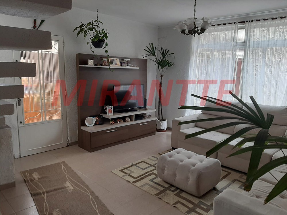 Sobrado de 120m² com 3 quartos em Vila Mazzei