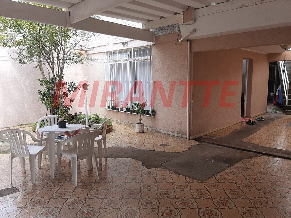 Sobrado de 120m² com 3 quartos em Vila Mazzei