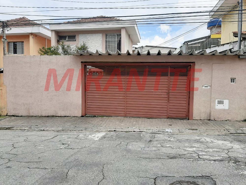 Sobrado de 120m² com 3 quartos em Vila Mazzei