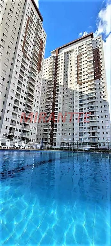 Apartamento de 79m² com 2 quartos em Centro