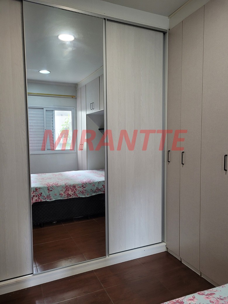 Apartamento de 79m² com 2 quartos em Centro