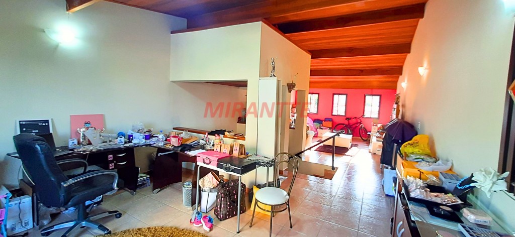 Sobrado de 250m² com 3 quartos em Jardim São Paulo