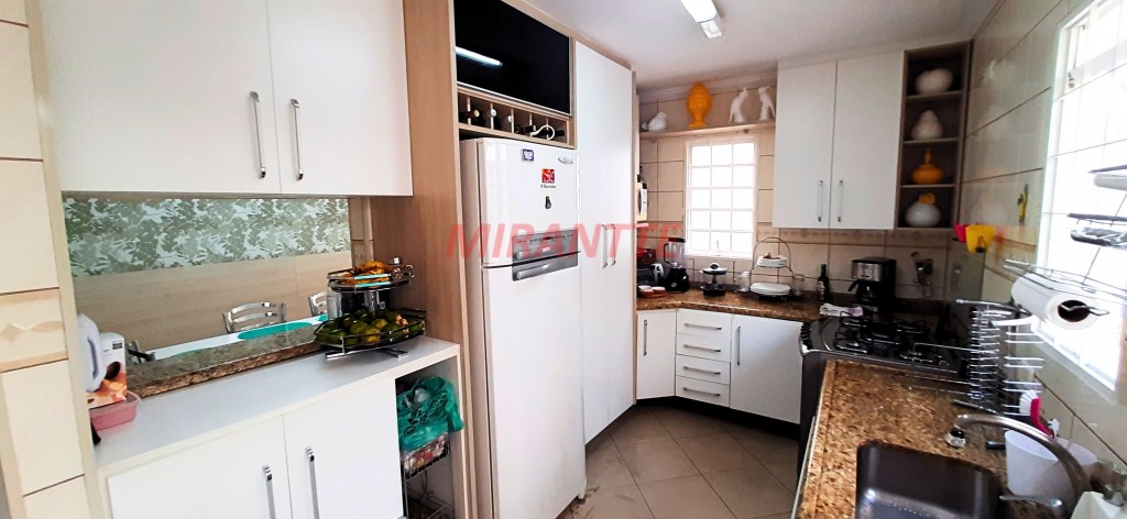 Sobrado de 250m² com 3 quartos em Jardim São Paulo