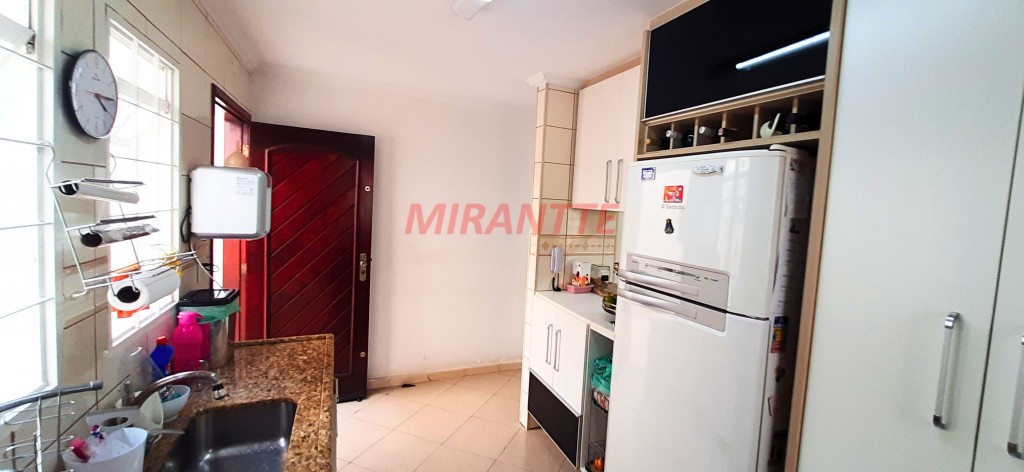 Sobrado de 250m² com 3 quartos em Jardim São Paulo