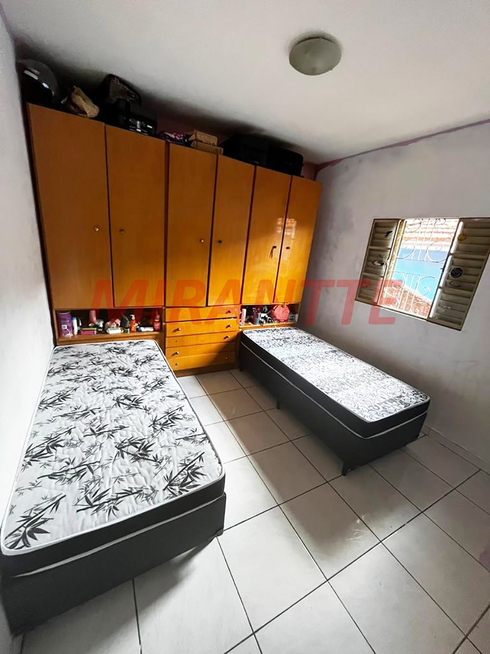 Sobrado de 156m² com 3 quartos em Jardim Peri