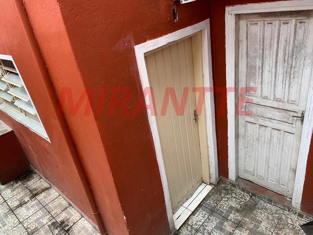 Sobrado de 156m² com 3 quartos em Jardim Peri