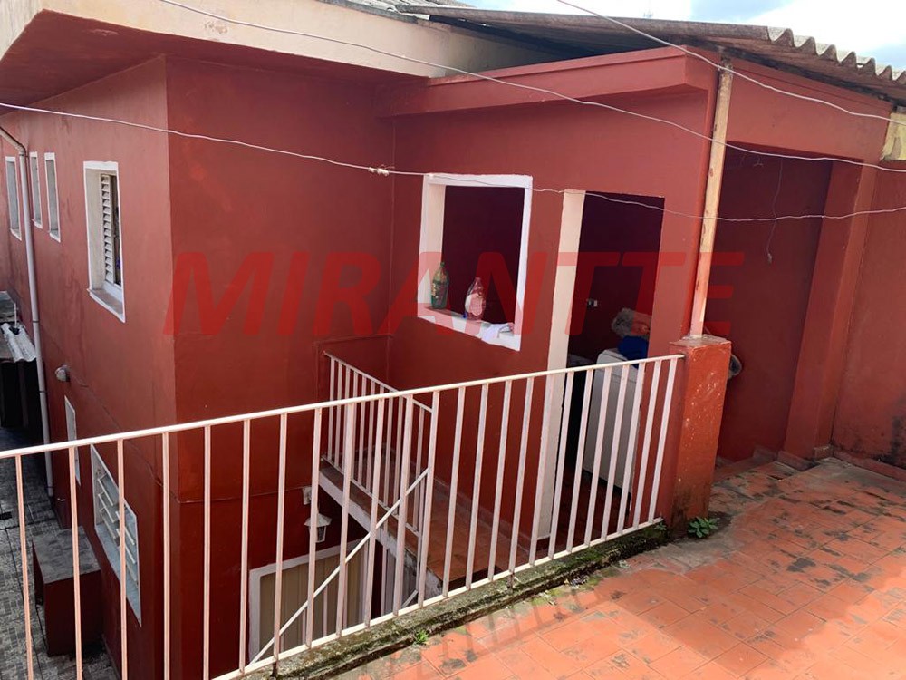 Sobrado de 156m² com 3 quartos em Jardim Peri