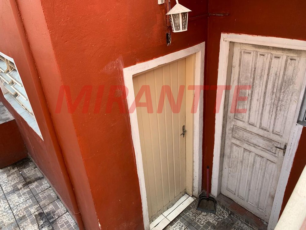 Sobrado de 156m² com 3 quartos em Jardim Peri