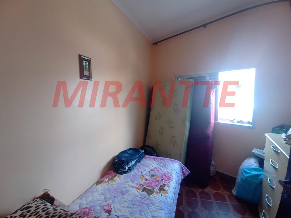 Sobrado de 180m² com 4 quartos em Vila Continental