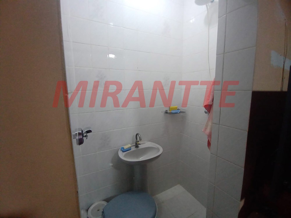 Sobrado de 180m² com 4 quartos em Vila Continental