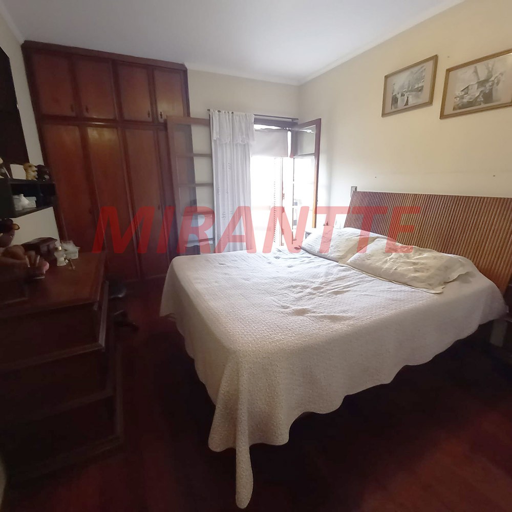 Sobrado de 255m² com 3 quartos em Tucuruvi