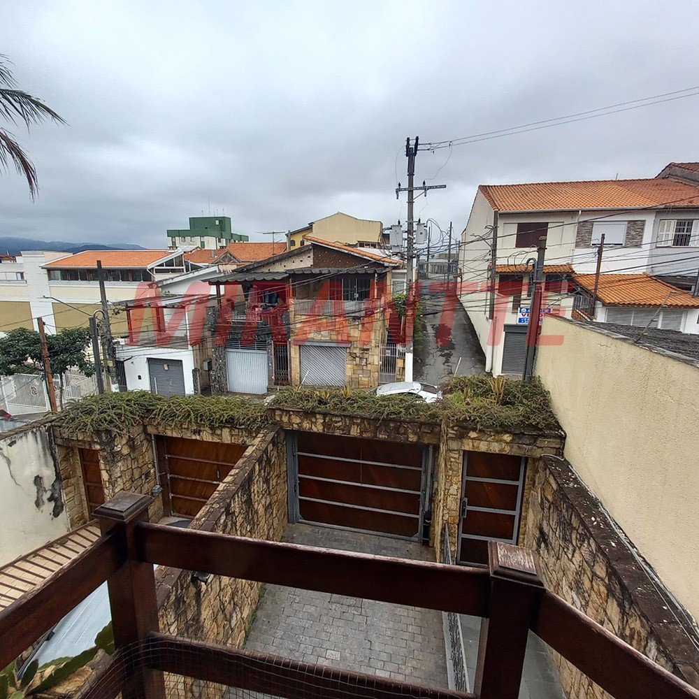 Sobrado de 255m² com 3 quartos em Tucuruvi